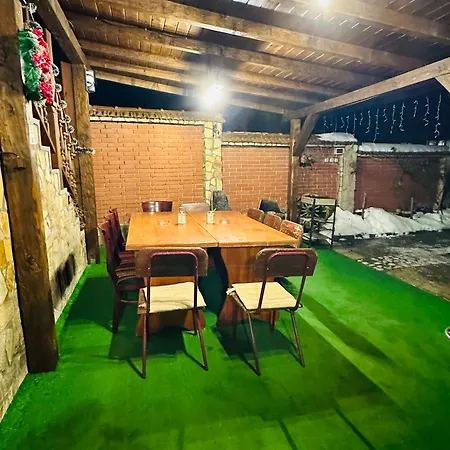 даутев връх *