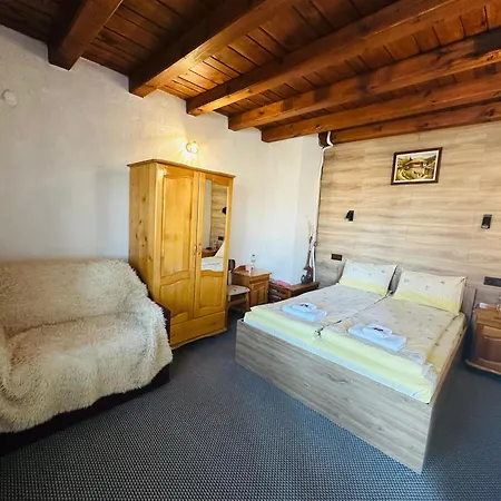 даутев връх بيت ضيافة بانسكو